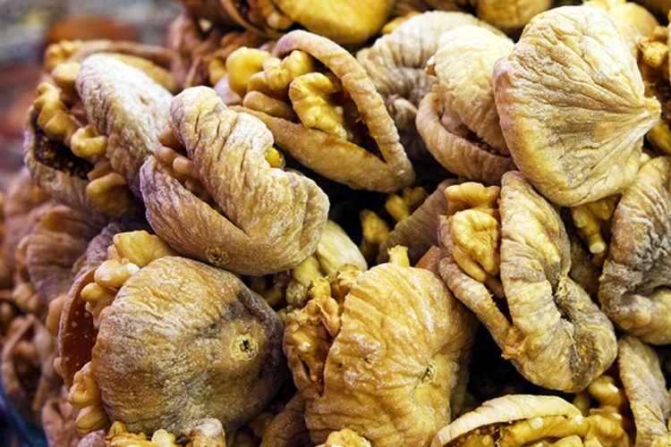 Natalya Oreironing porno fotosuratlari