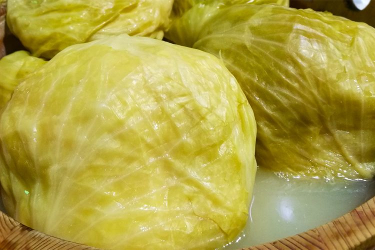 Lakër e Plotë Turshi - Receta me Shije Fantastike - AgroWeb