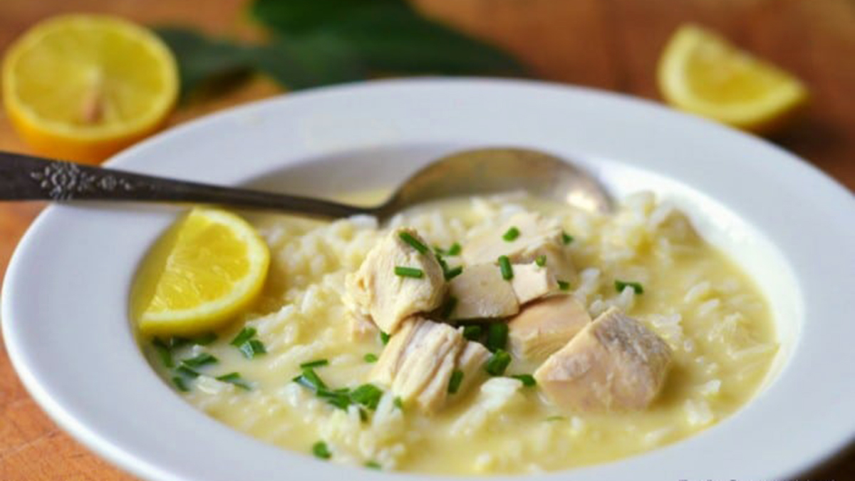 Supa me Oriz dhe Mish Pule – Perfektja Kundër Virozave